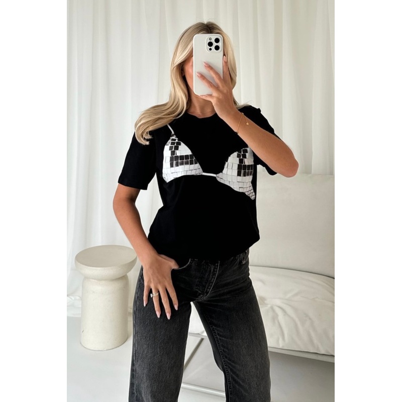 Disco bra black printed t-shirt