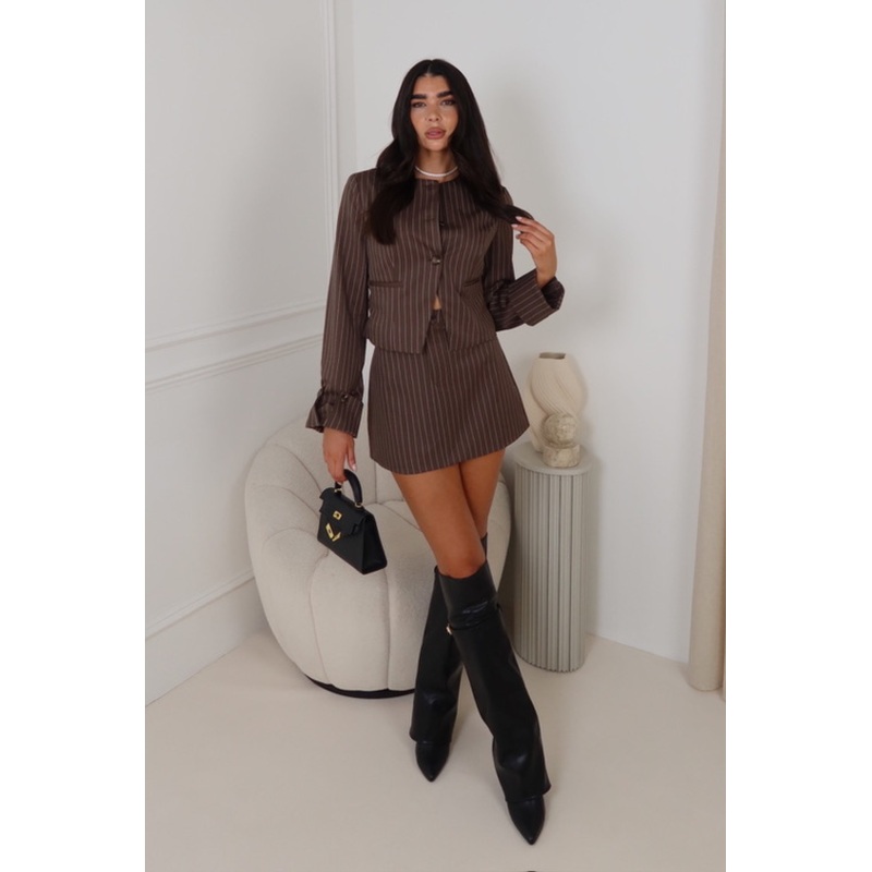 REGINA CHOCOLATE PIN STRIPED CROPPED JACKET