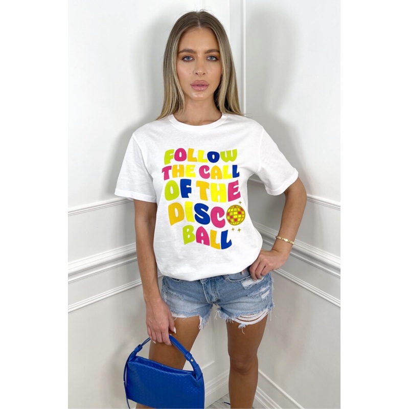 Follow the call printed white tee