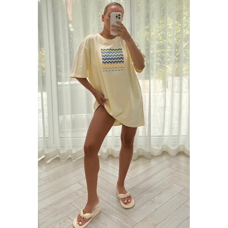 Isla zigzag cream printed T-shirt dress