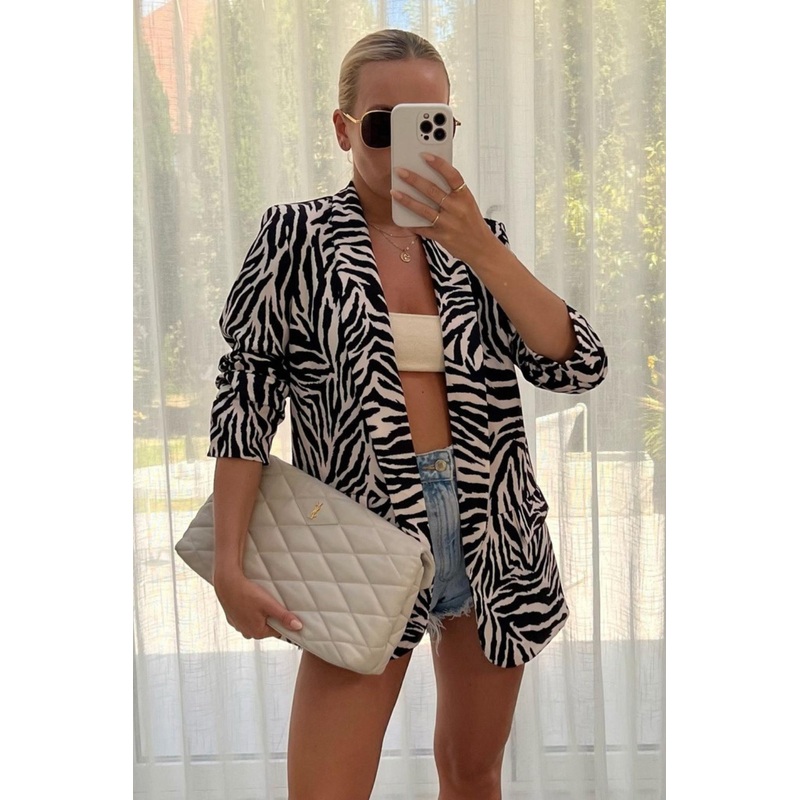 Kiaya Black & white zebra print ruched sleeve blazer
