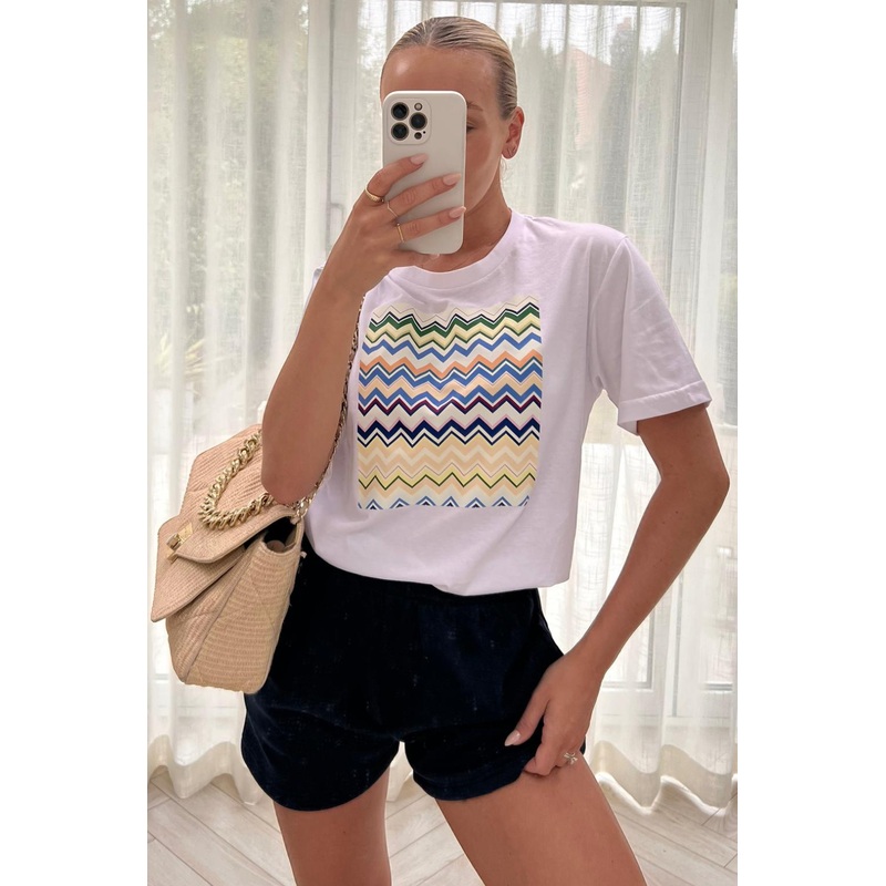 Zigzag navy & white printed short tee co-ord