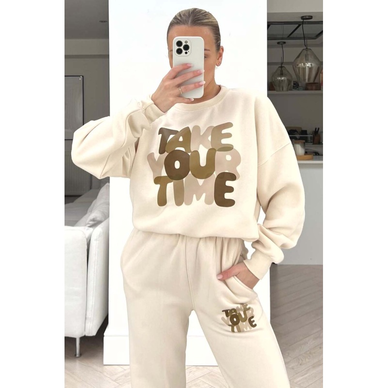 Take your time ecru printed sweater loungewear set