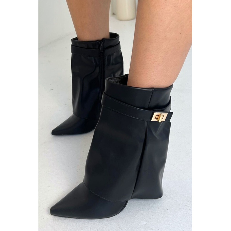 Gerri black heeled boots