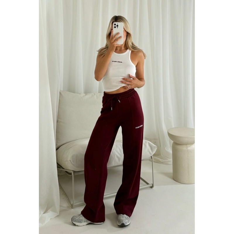 Studio leisure white embroidered vest and burgundy straight leg jogger
