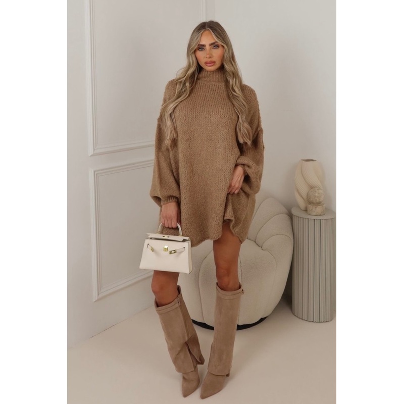 Adelaide camel oversized knit jumper