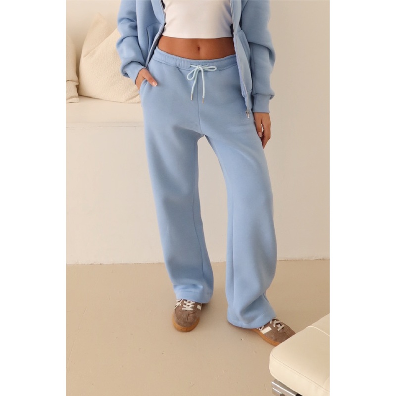 Blue embroidered logo straight leg jogger