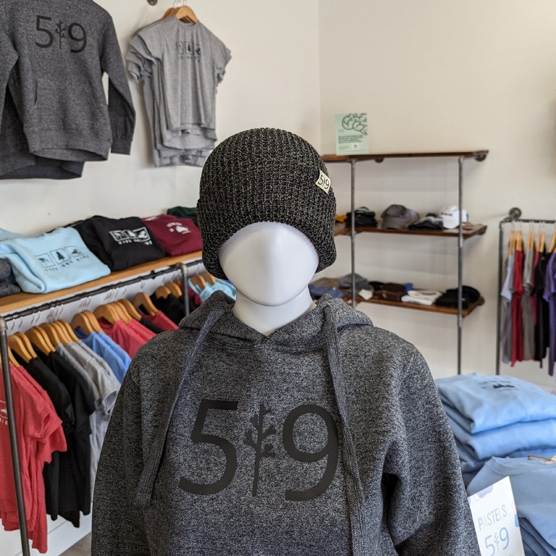 519 WOVEN LABEL KNIT TOQUE