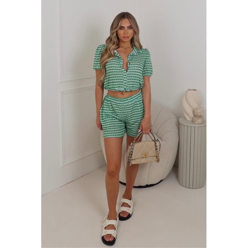 Elliah green patterned cropped shirt & shorts co ord