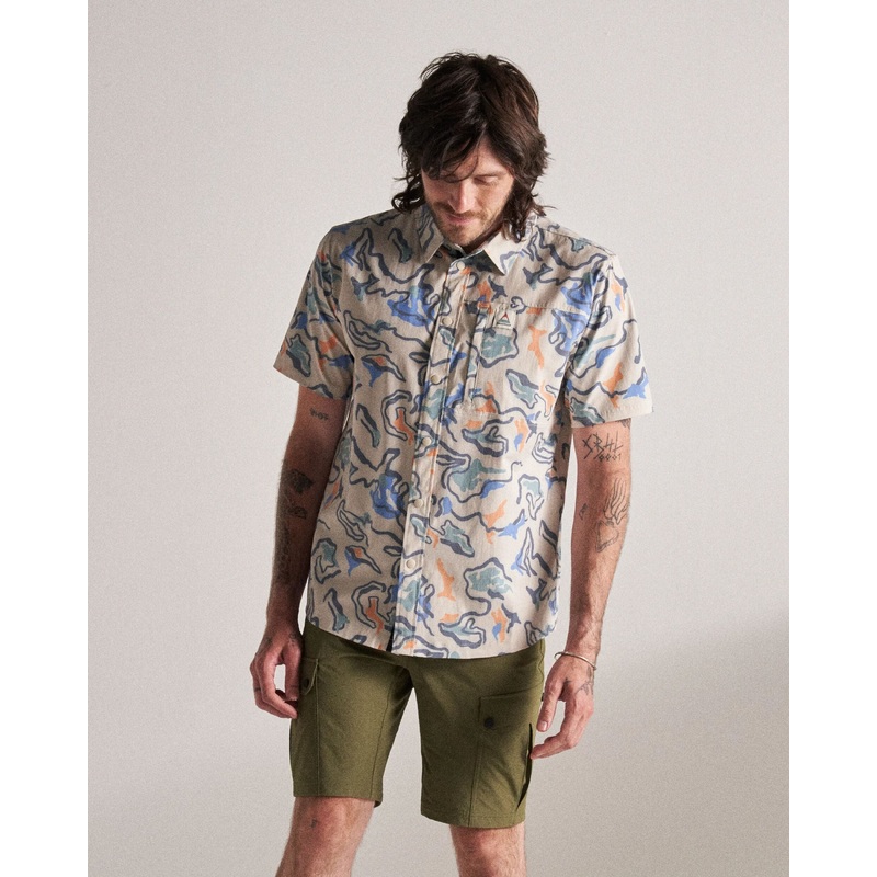Traveller Short Sleeve Stretch Shirt - Abstract Strata Multi