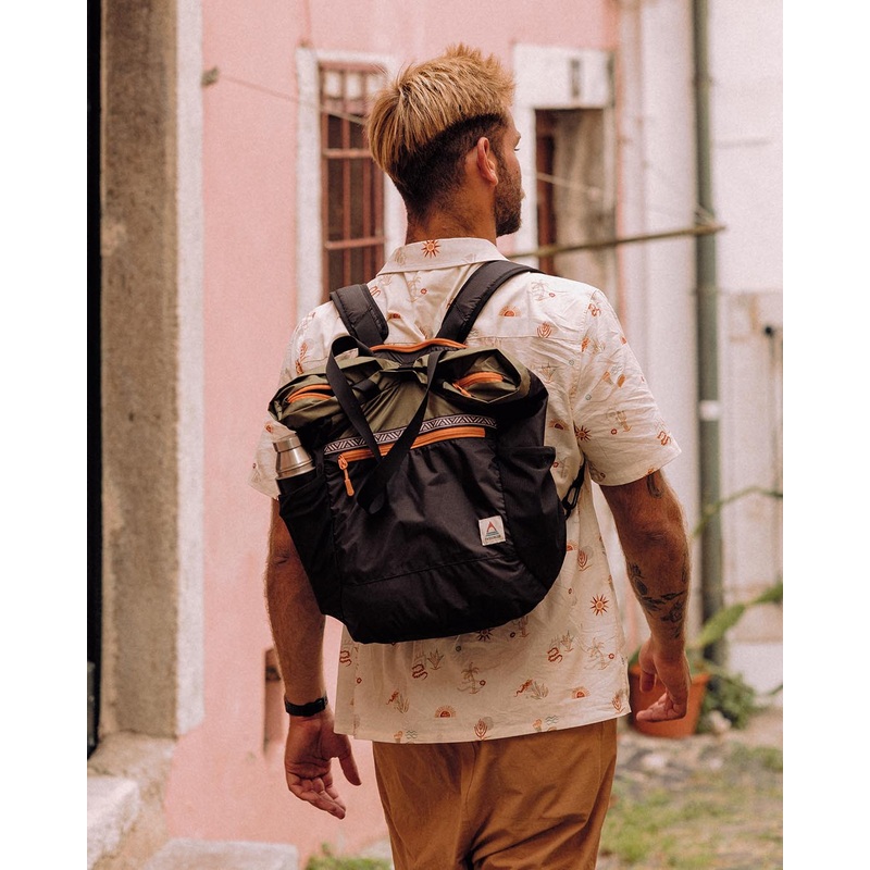 Stow Tote Recycled 22L Backpack - True Black/ Khaki