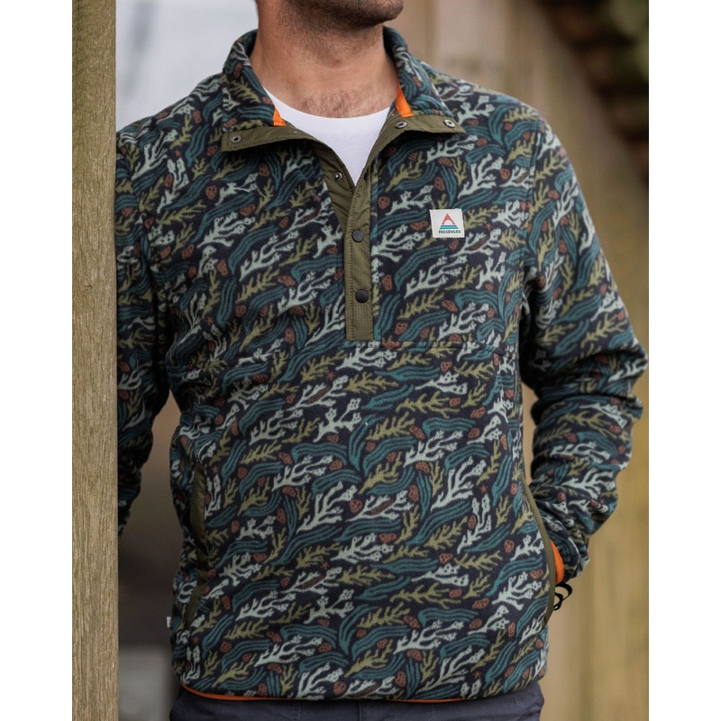 Adrift Recycled Polar Fleece - Ocean Current Black